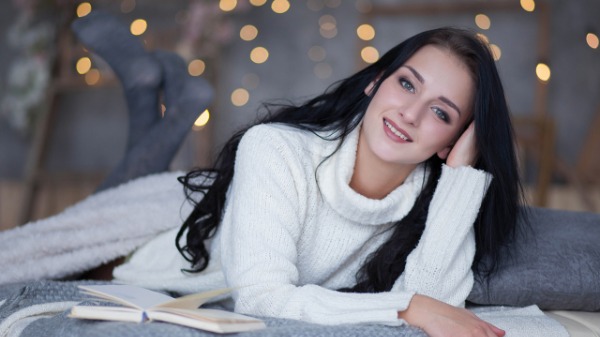 女人喜欢穿白色衣服的心理学 喜欢白色内裤是什么性格?