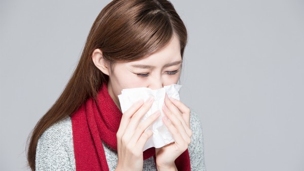 感冒发烧咳嗽吃什么药好 感冒发烧咳嗽该怎么办