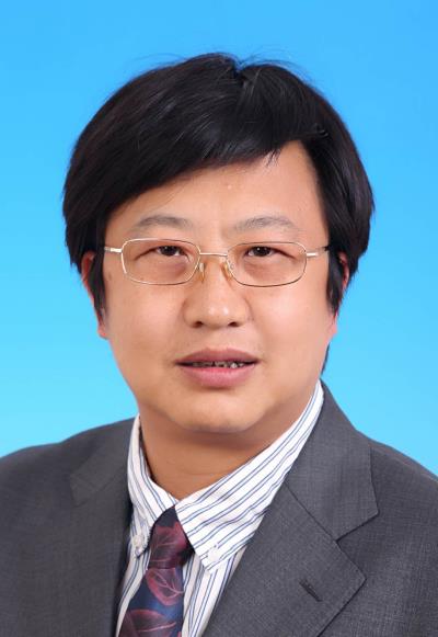 李卫