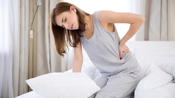 腰疼女人是什么原因引起的