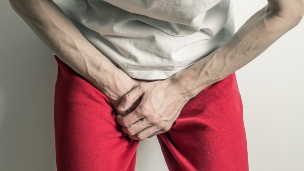 男性尿道炎发病的原因是什么？男性尿道炎的治疗方法有哪些？