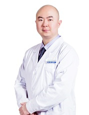 闫涛