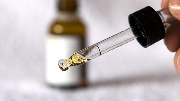 宝宝大便硬拉不出来可以用开塞露吗