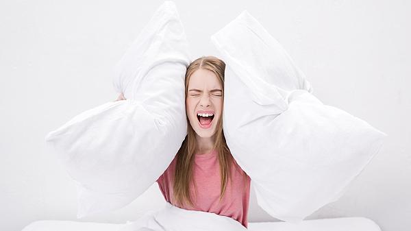 失眠睡不着有什么好的方法解决女性